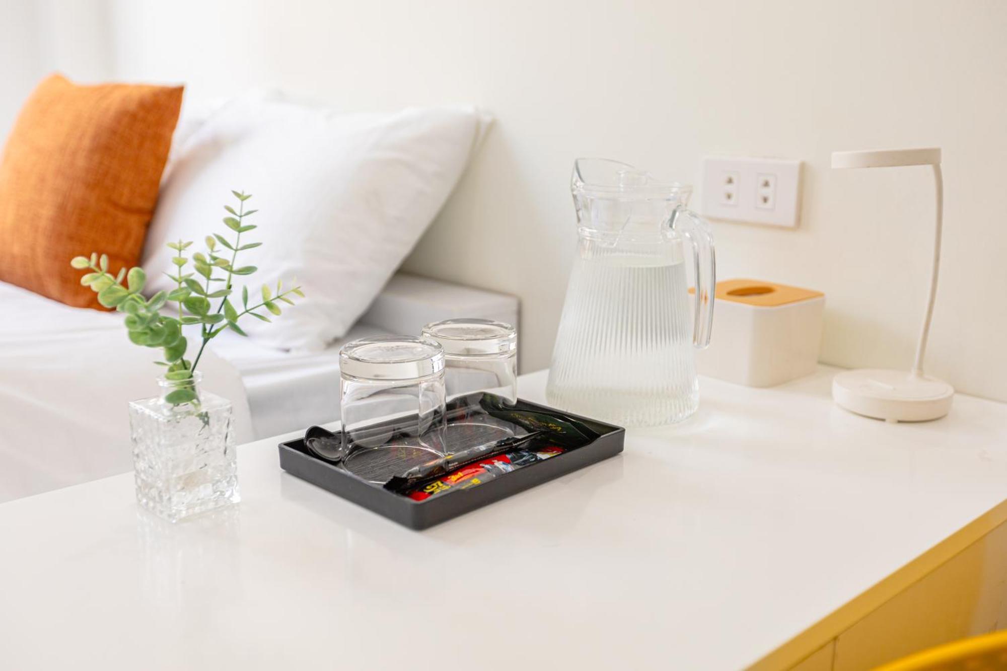 Hera Palace Hotel & Apartment Ba Dinh Hanoi Zewnętrze zdjęcie